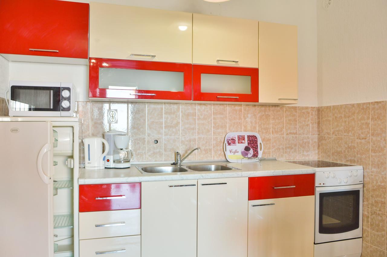 Apartments And Rooms Juki เซนญ์ ภายนอก รูปภาพ